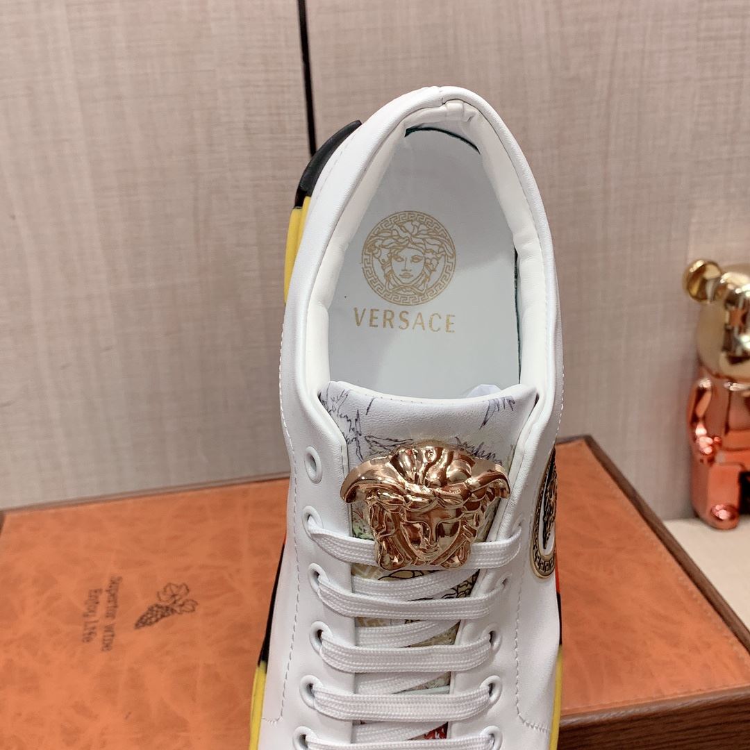 Versace Low Shoes